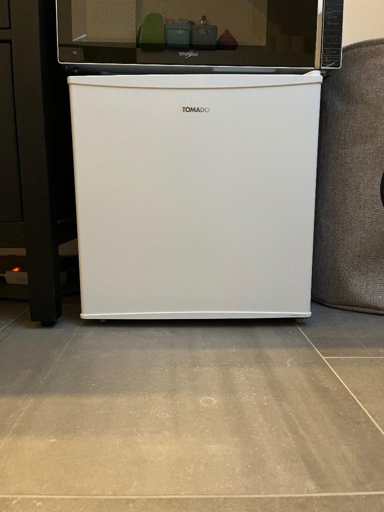 Koelkast 43 liter, Elektronische apparatuur, Ophalen, Minder dan 85 cm, 45 tot 60 cm, Met vriesvak