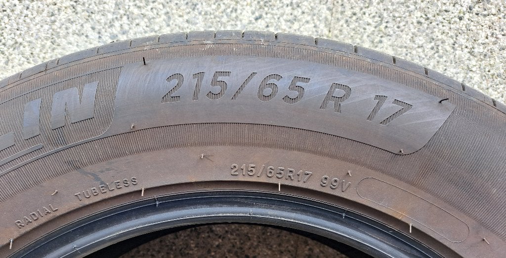 Bijna nieuwe Michelin Primacy 4 - 215/65/R17 99v banden, Auto-onderdelen, Banden en Velgen, Band(en), Zomerbanden, 17 inch, 215 mm