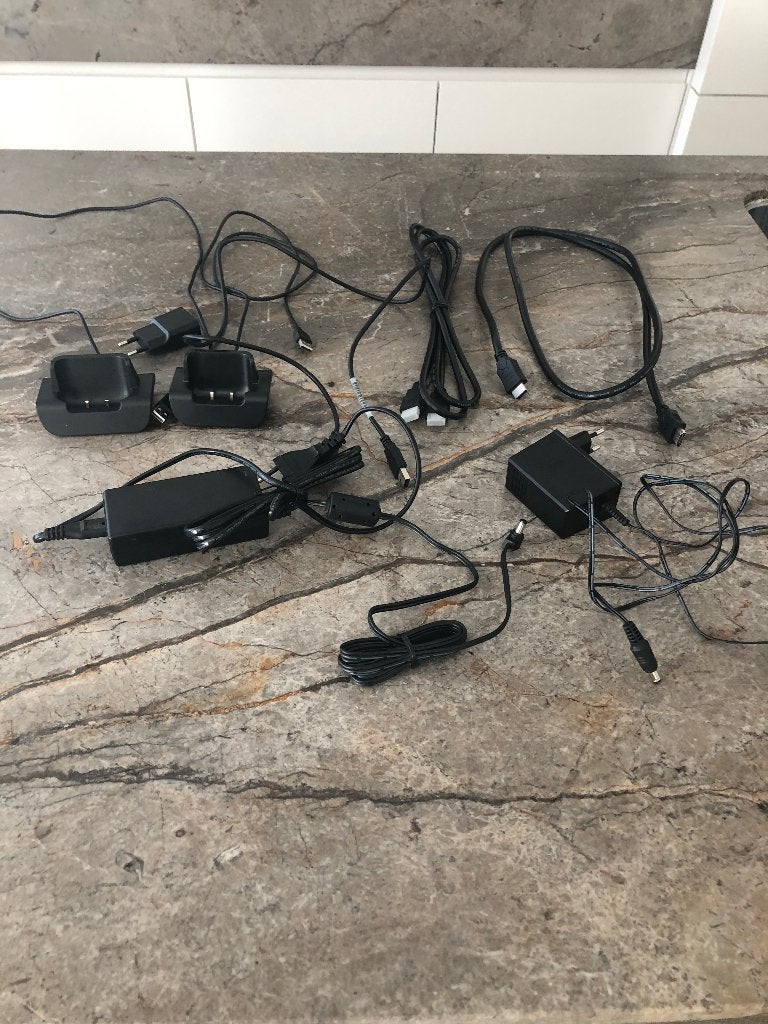 Adapters en kabels., Computers en Software, Pc- en Netwerkkabels, Ophalen, Gebruikt