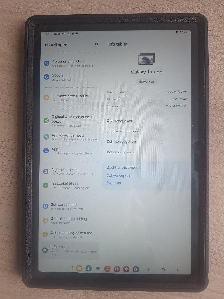 Samsung TAB A8 (2022) 10.5 inch + Otterbox case, Computers en Software, Android Tablets, Uitbreidbaar geheugen, Zo goed als nieuw