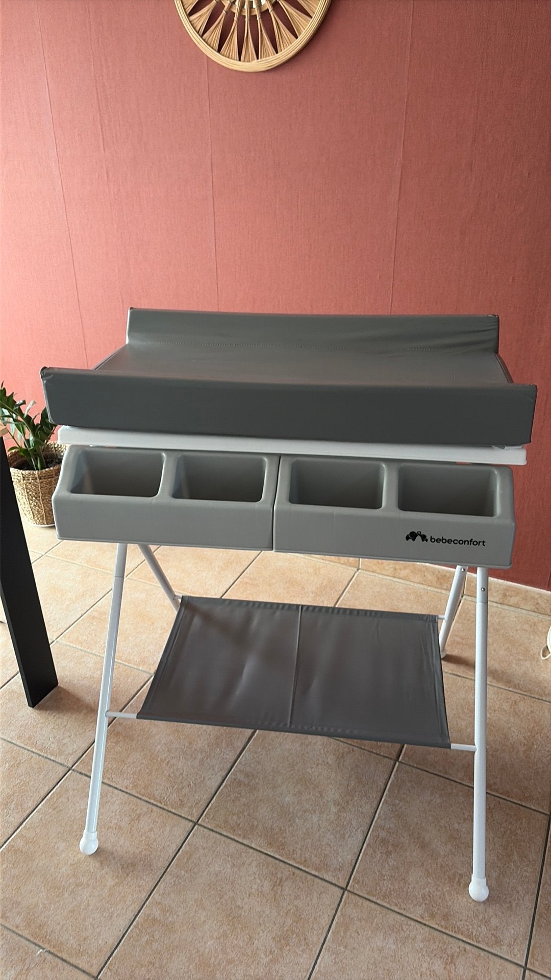 Table à langer avec baignoire pour bébé, Enfants & Bébés, Autres marques, Comme neuf, Enlèvement, Standard