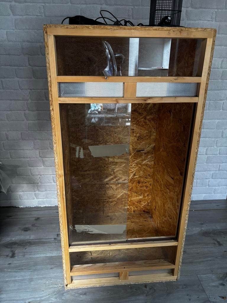 Terrarium osb 60x60x120, Dieren en Toebehoren, Reptielen en Amfibieën | Toebehoren, Ophalen, Gebruikt, Terrarium of Paludarium