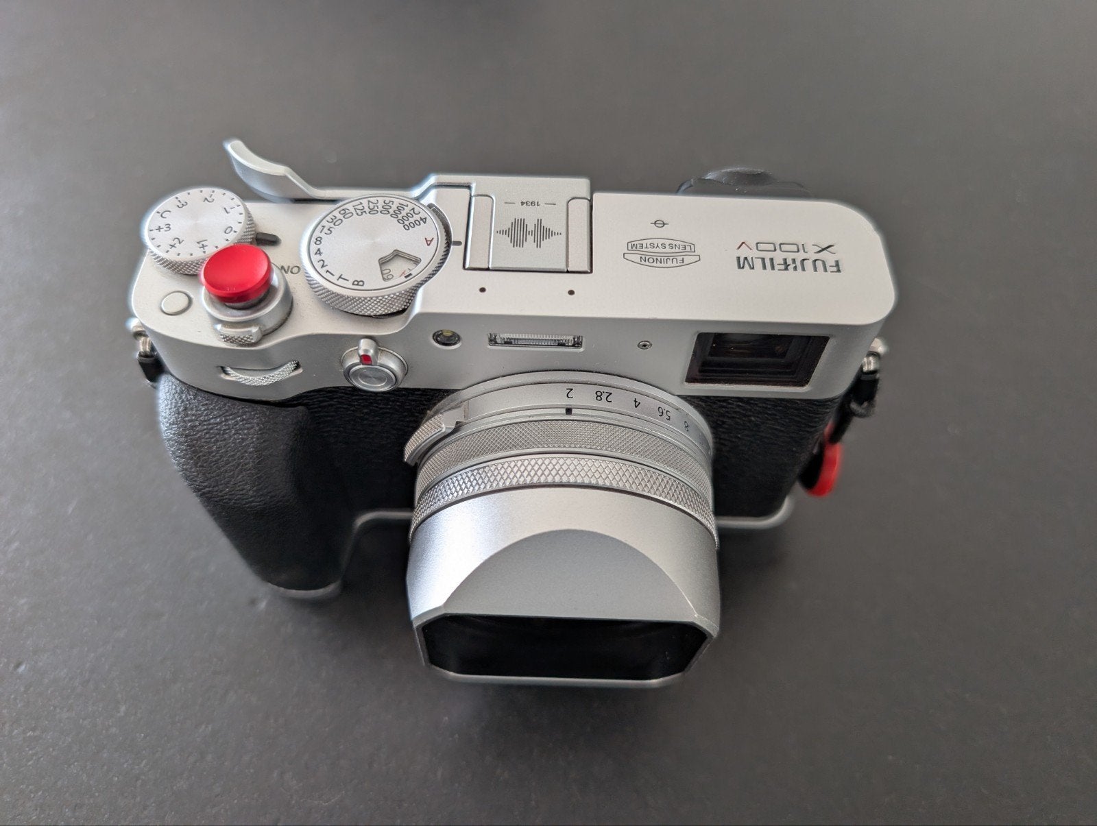 Fujifilm X100V Silver (WCL ii +  Accessoires inclus), Audio, Tv en Foto, Fotocamera's Digitaal, Gebruikt, Ophalen of Verzenden