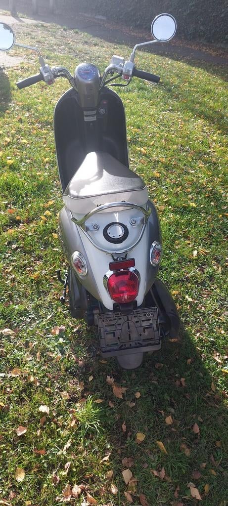Kymco sento 100cc.