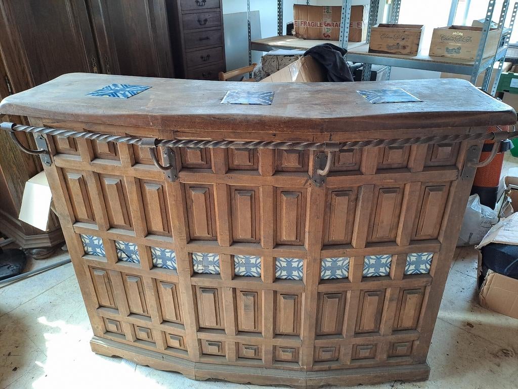 Bar met 2 krukken, Maison & Meubles, Enlèvement, Utilisé, Y compris les chaises de bar