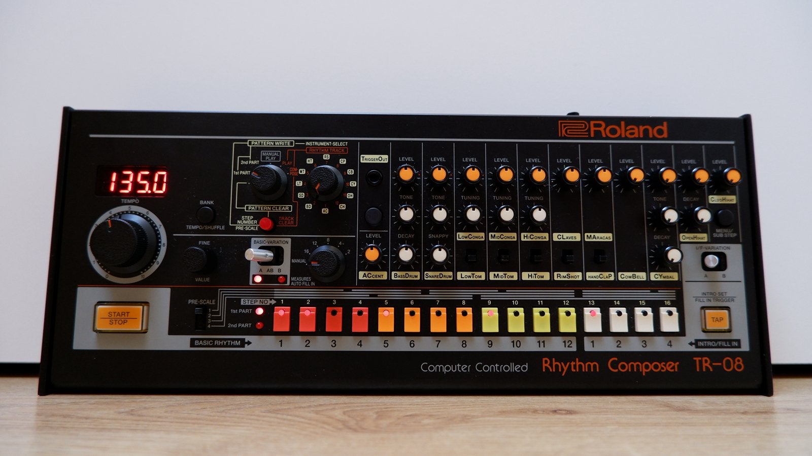 Roland Boutique TR-08 Rhythm Composer., Enlèvement, Comme neuf