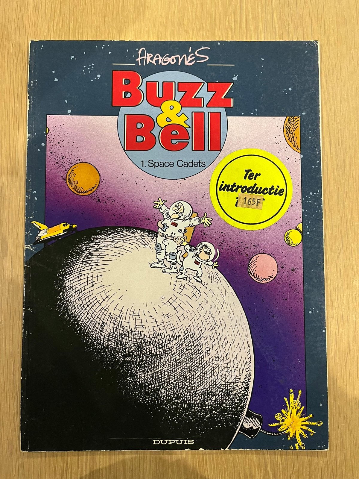 Buzz & Bell - 1 - Space Cadets, Boeken, Stripverhalen, Eén stripboek, Ophalen of Verzenden, Gelezen