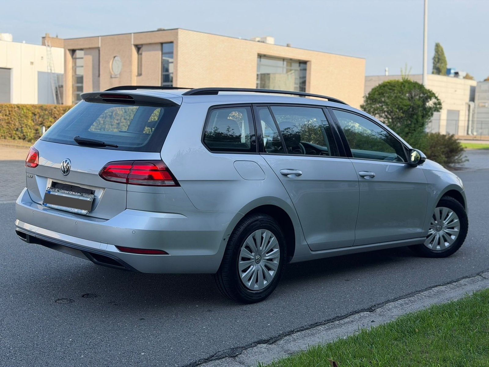 Volkswagen Golf 7 1.6 TDi Comfortline DSG automatiqu Euro 6d, Autos, Argent ou Gris, Achat, Euro 6, Entreprise