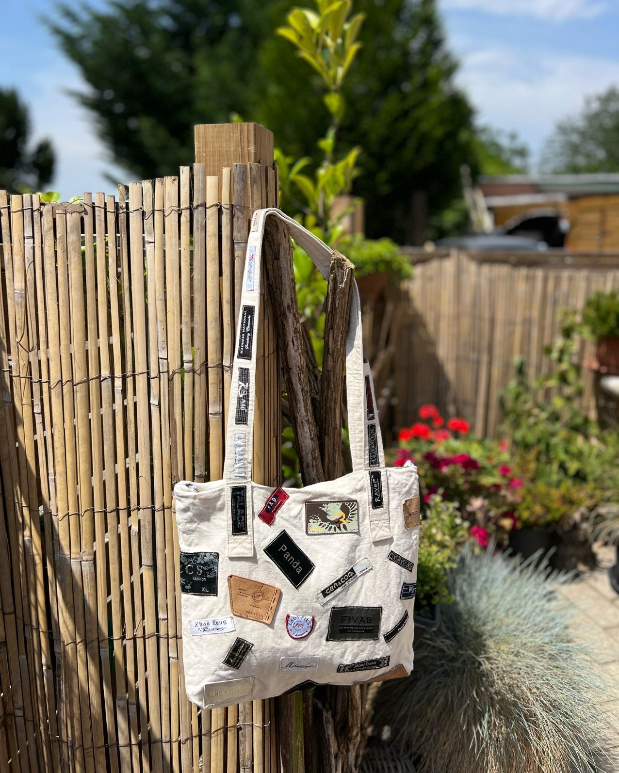 Unieke handgemaakte upcycle tote bag️ Patchwork design, Handtassen en Accessoires, Tassen | Damestassen, Ophalen of Verzenden