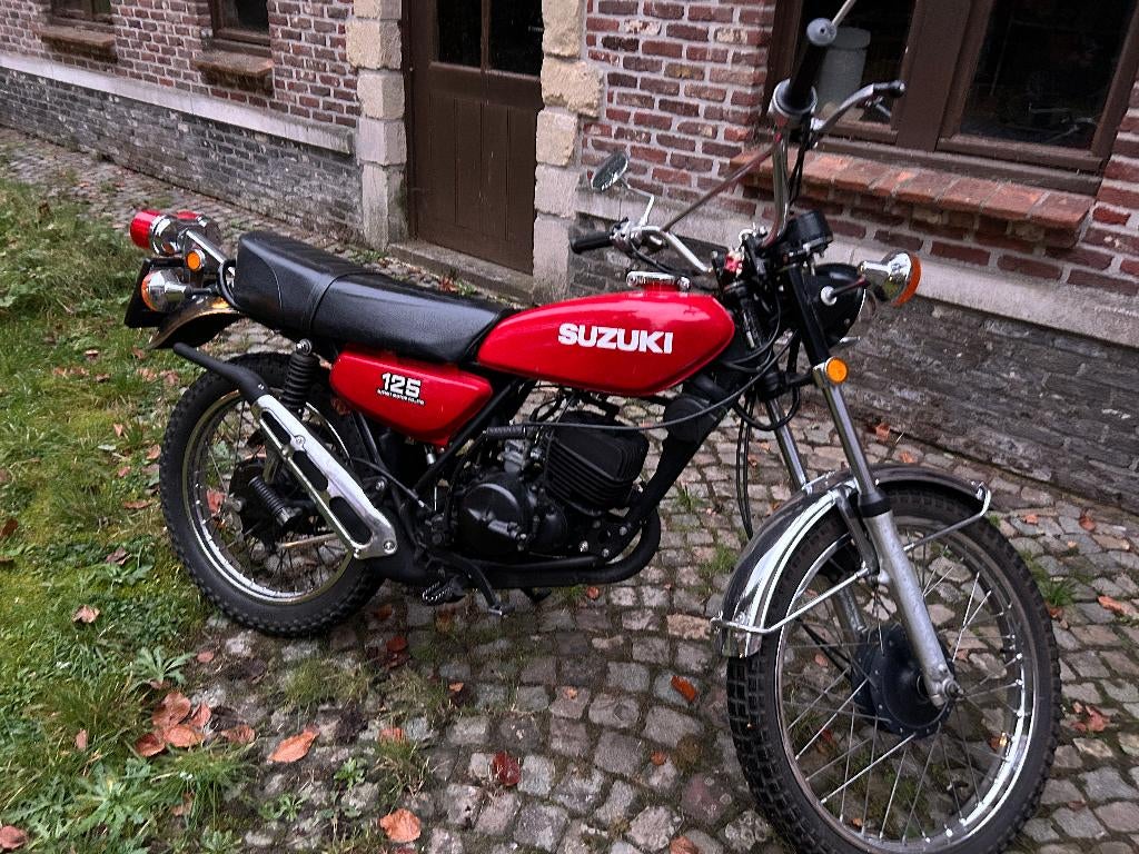 TS 125, Motos, Particulier, Enduro, 1 cylindre, 122 cm³