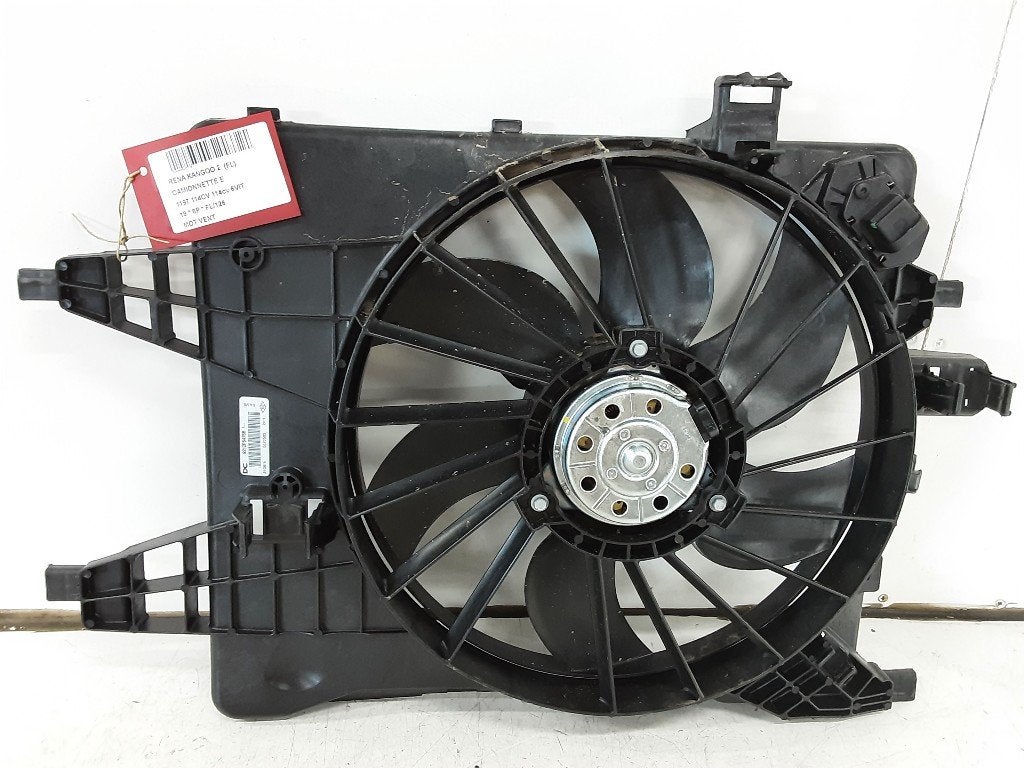 RADIATEUR VENTILATEUR Renault Kangoo / Grand Kangoo (KW), Renault, Utilisé, Peter-Huppertz-Straße 5
51063  Köln, DE, Dialog.deutschland@renault.de