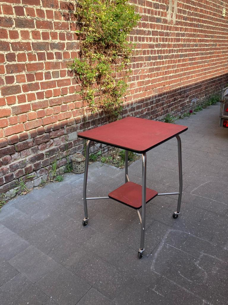 Table vintage, Enlèvement