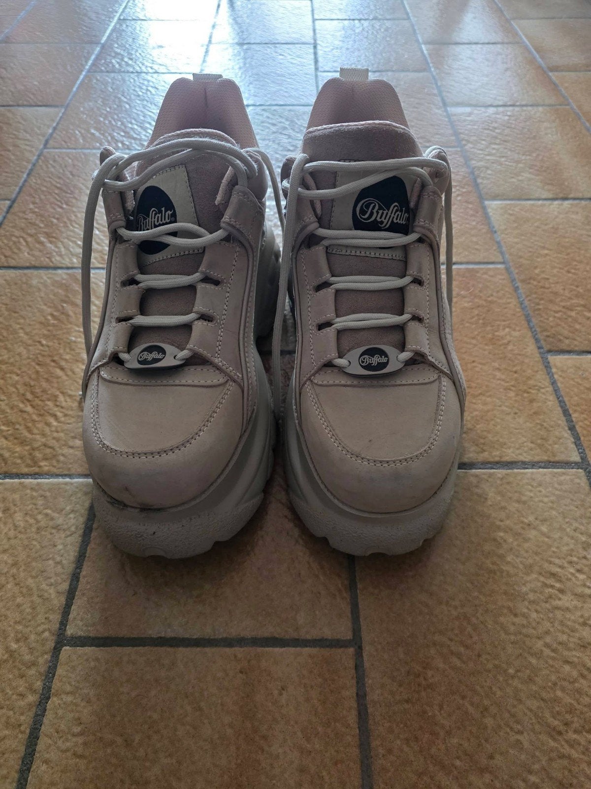 buffalo plateau schoenen, Ophalen, Beige, Nieuw, Buffalo