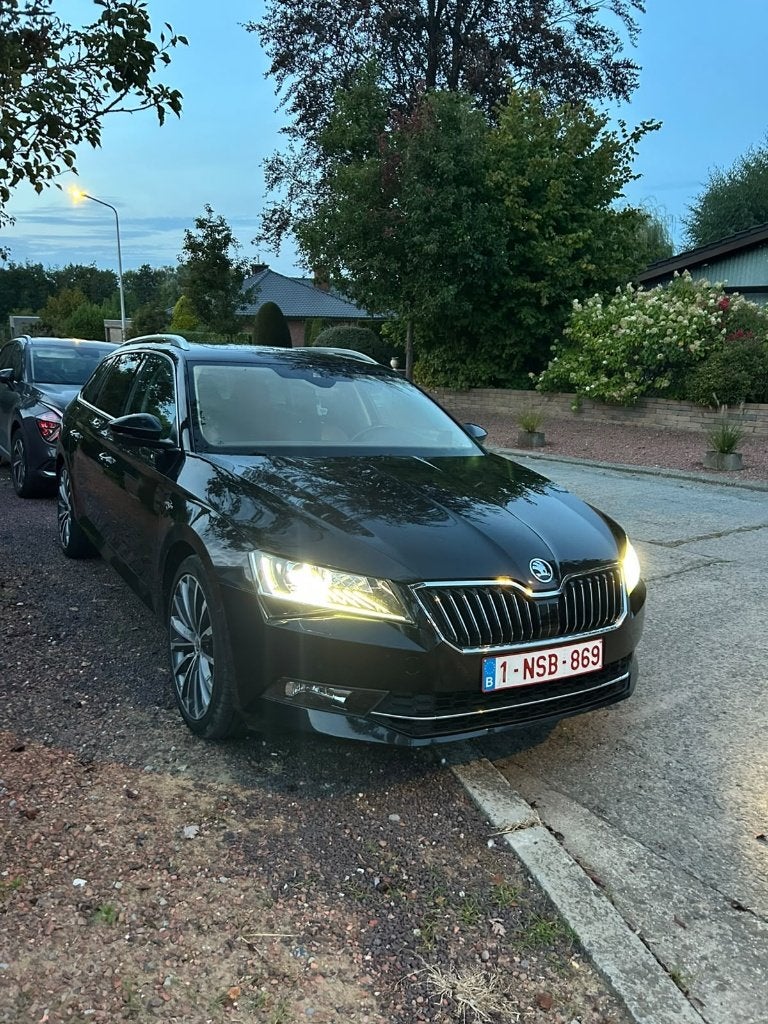 Skoda, Auto's, Automaat, Euro 6, 4 cilinders, Zwart