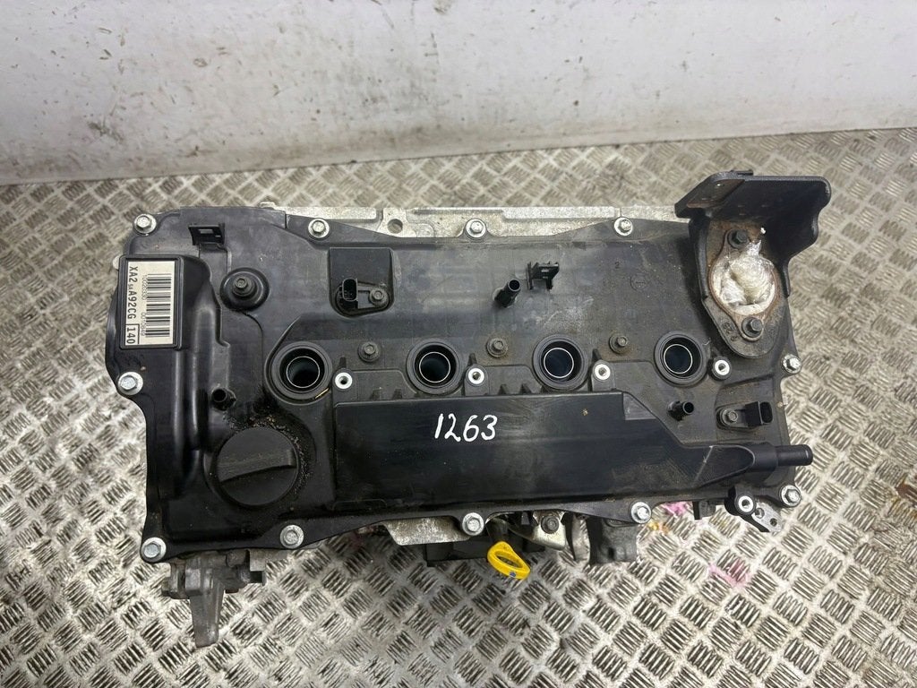 Moteur A25AFXS Nu TOYOTA RAV, Envoi, Utilisé, Skoda