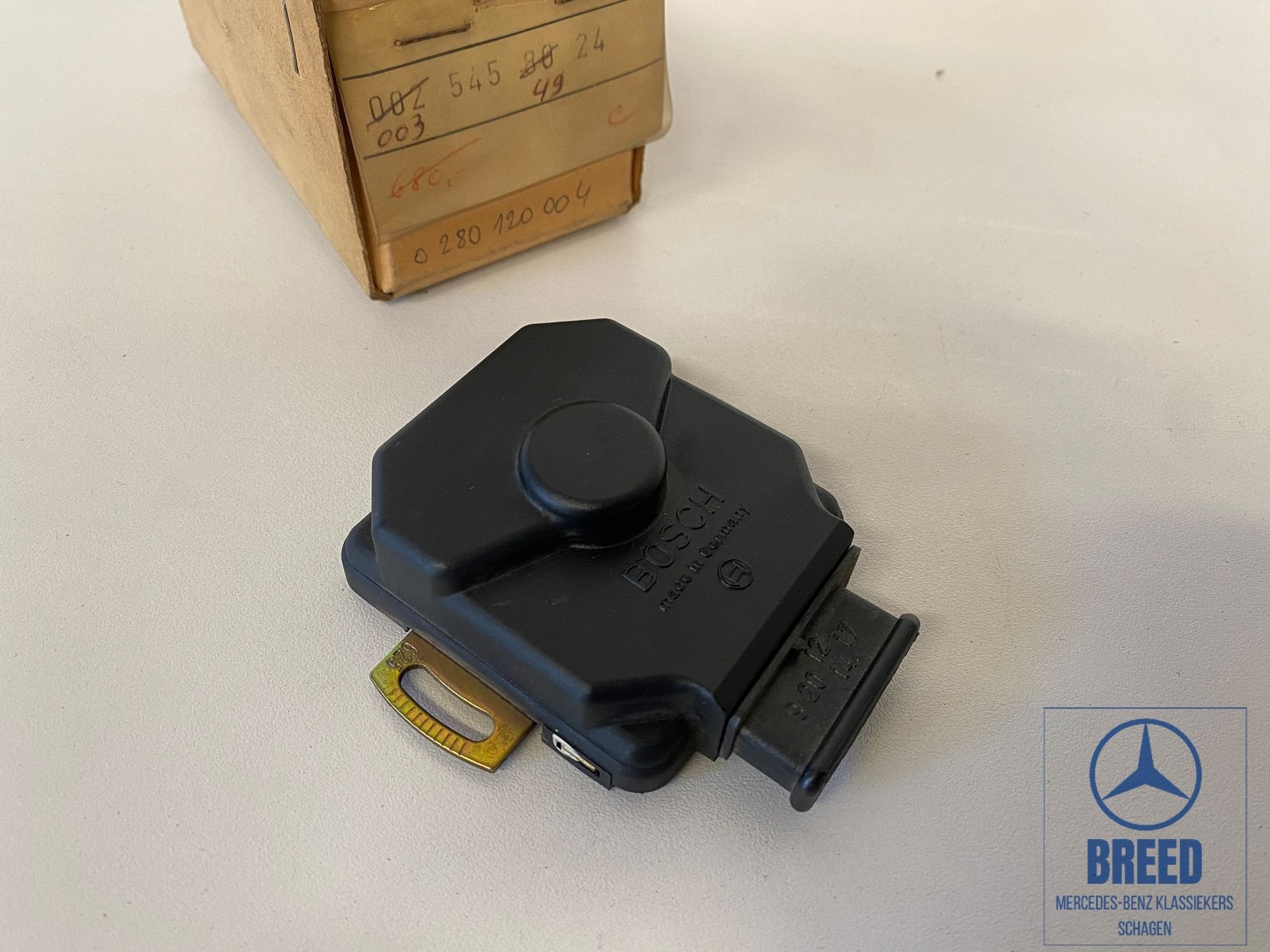 NOS gasklephuisschakelaar D-Jetronic Mercedes-Benz W114 250C, -, Nieuw, Ophalen of Verzenden, -