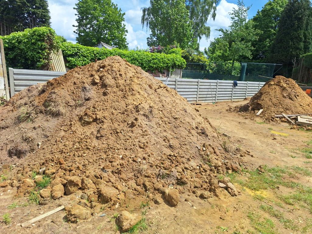 Vulgrond gratis komen hallen, Ophalen