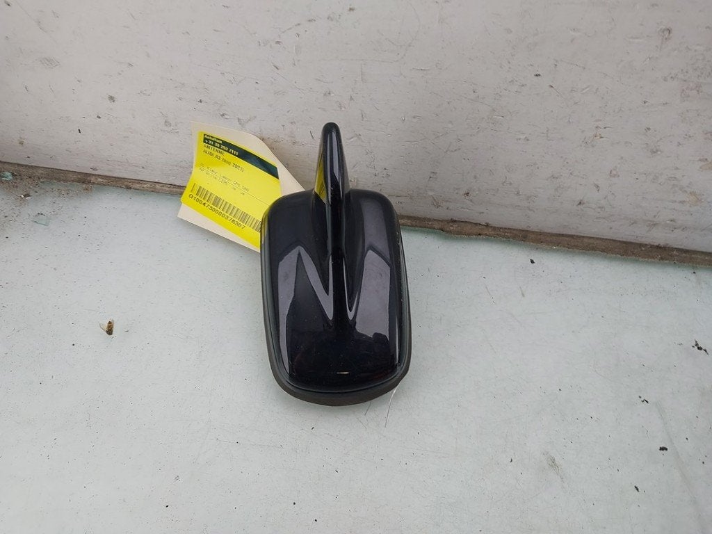 ANTENNE A3 Sportback (8YA) (|4N0035503AF|4N0035503AFGRU|), Info@audi.de, Audi, Audi AG, Gebruikt