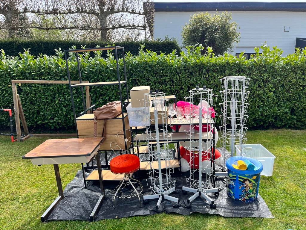 Varia, bankje, rekken, glazen,…, Maison & Meubles, Mobilier complet, Enlèvement