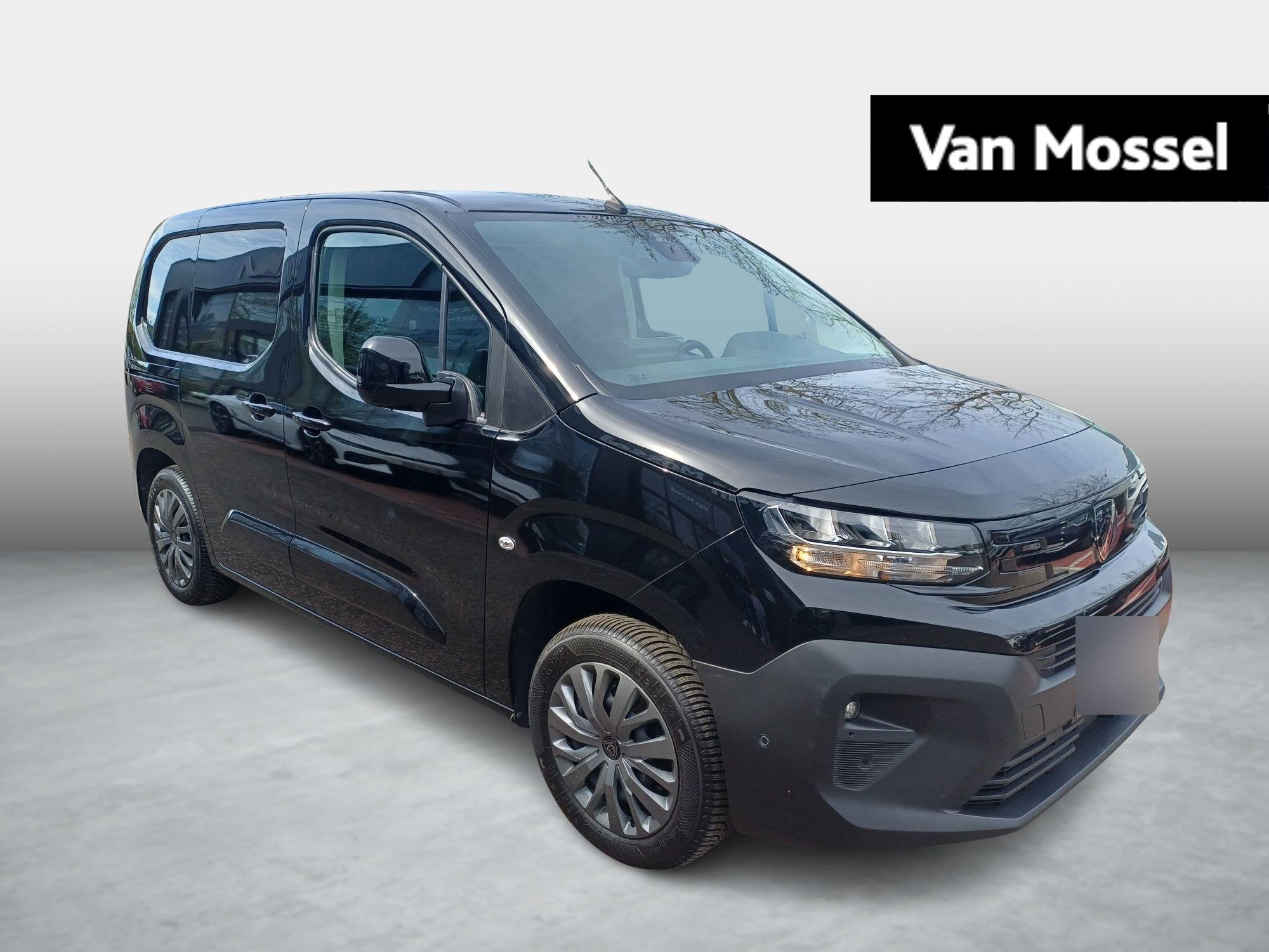 Peugeot Partner 1.5 BlueHDi L1 Light 96kW s/s EAT8, 1350 kg, 4 portes, Entreprise, 2 places