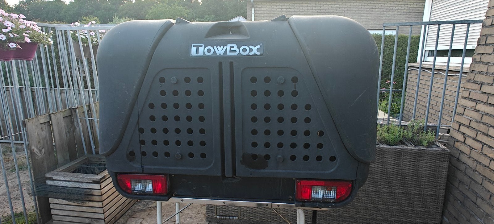 TOWBOX V2, Auto diversen, Ophalen