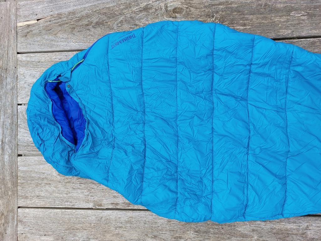 Slaapzak Thermarest Space Cowboy, Caravanes & Camping, Enlèvement ou Envoi, Comme neuf