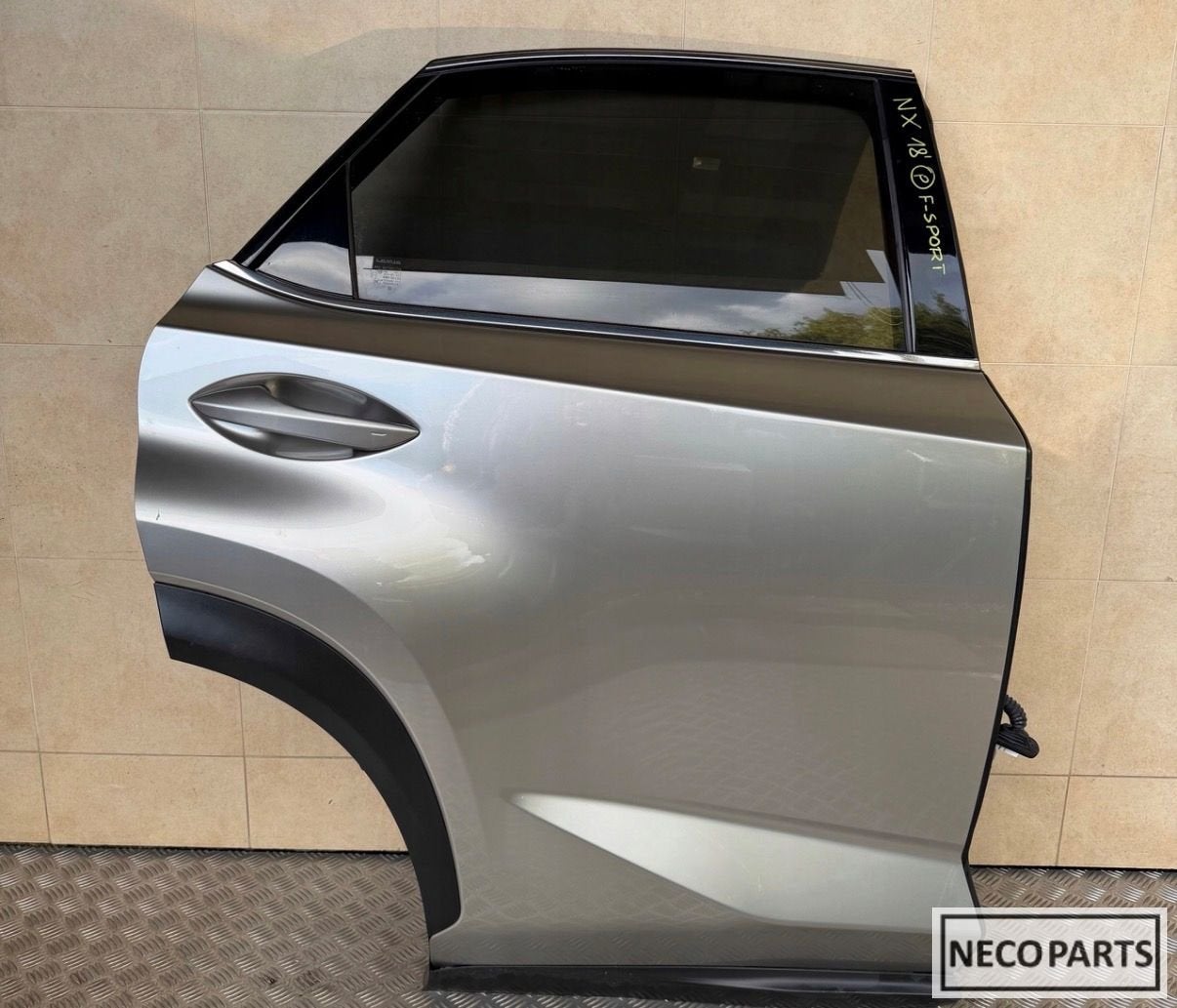 LEXUS NX 300 NX300 F-SPORT FACELIFT PORTIER DEUR ACHTER RECH, Gebruikt, -, Achter, -