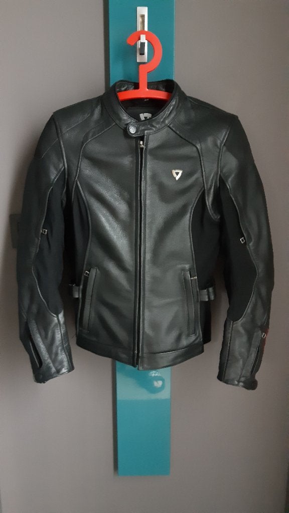 Zeer mooie Lederen jas Rev'it dames 44, Motos, REV'IT!, Seconde main, Enlèvement ou Envoi, Femmes