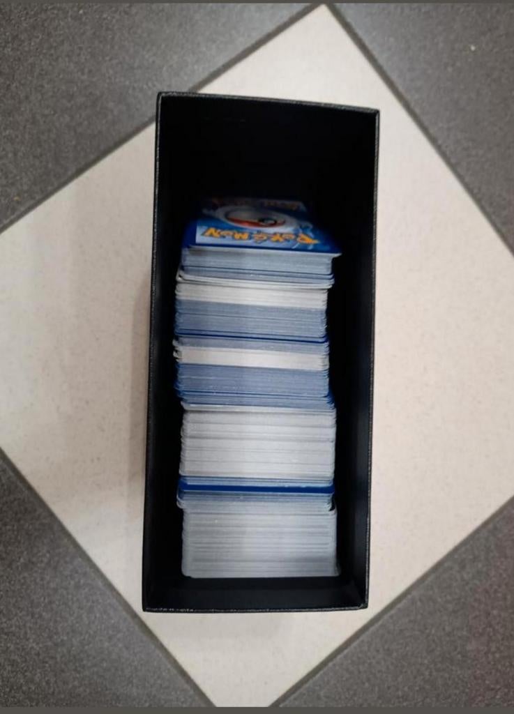Bulk Pokemon diverse sets, Ophalen of Verzenden, Zo goed als nieuw, Meerdere kaarten