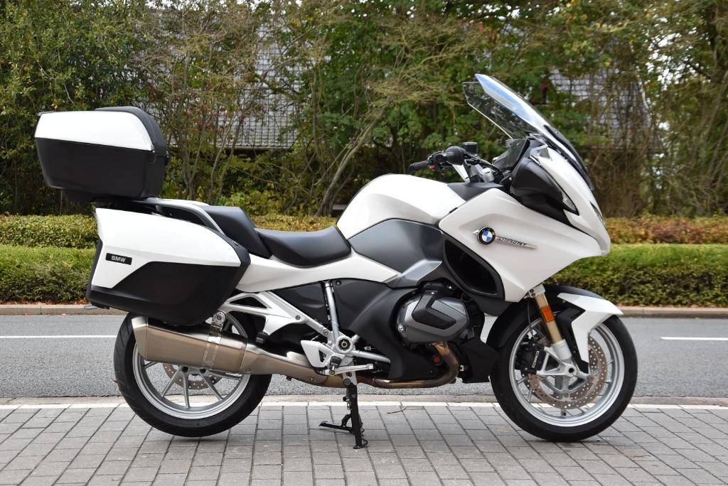 BMW - R 1250 RT - Slechts 3462 kms, Motoren, 2 cilinders, 1254 cc, Motorrijbewijs A, Bedrijf