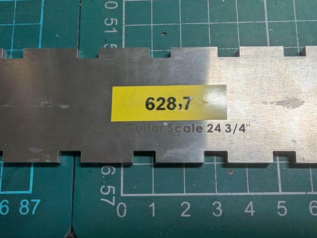 Fret scaling ruler, Muziek en Instrumenten, Ophalen of Verzenden, Zo goed als nieuw