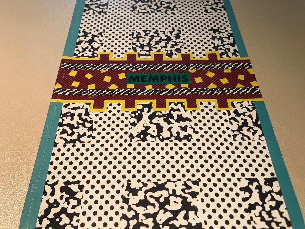 Memphis Group Sottsass de Lucchi Snowden Kuramata Mendini Sn, Enlèvement ou Envoi, Comme neuf, Autres sujets/thèmes