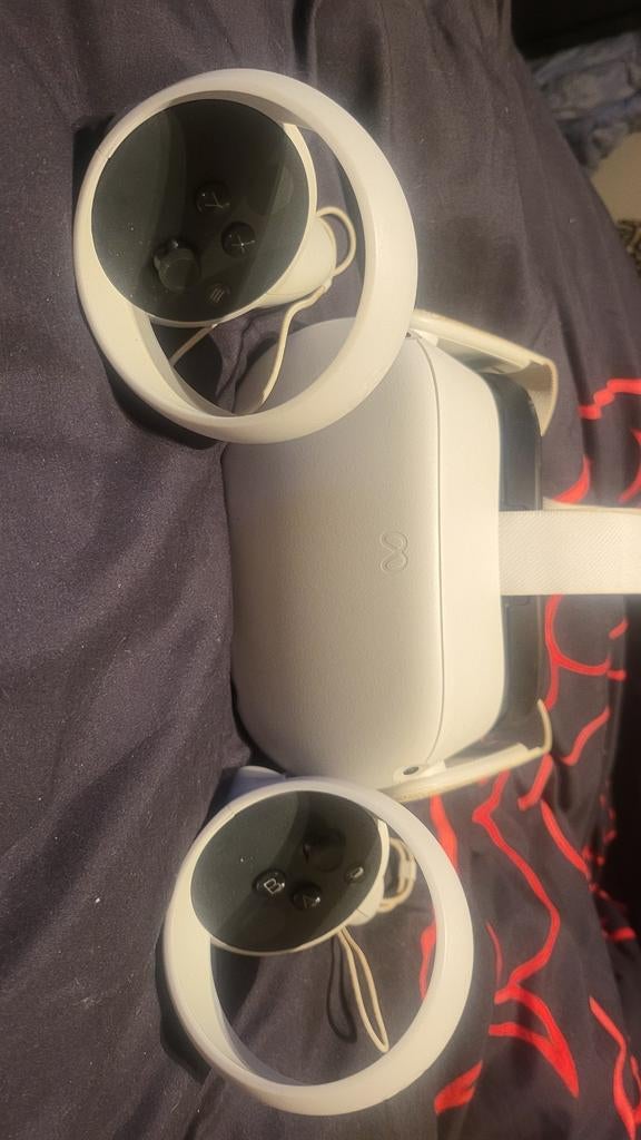 Hierbij verkoop ik mijn meta quest 2 200 euro, Consoles de jeu & Jeux vidéo, Virtual Reality, Enlèvement, Comme neuf, Lunettes VR