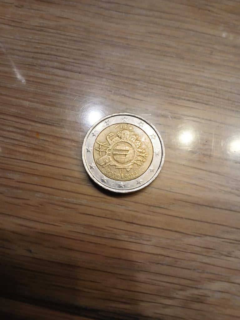 Piece de 2 euros, Timbres & Monnaies, Enlèvement ou Envoi, 2 euros