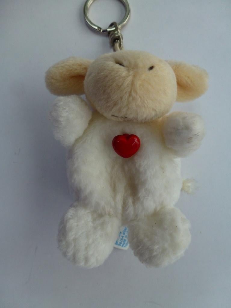 Valentijn sleutelhanger schaapje Nici met hartje, Verzamelen, Ophalen of Verzenden, Zo goed als nieuw, Dier of Natuur