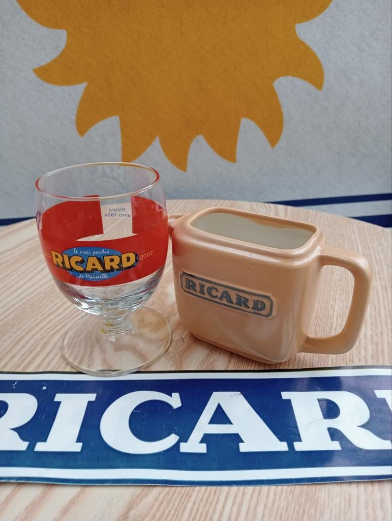 Verzamel glas Ricard anno 1964 en waterkannetje 15 CL, Verzamelen, Ophalen of Verzenden, Nieuw, Waterglas