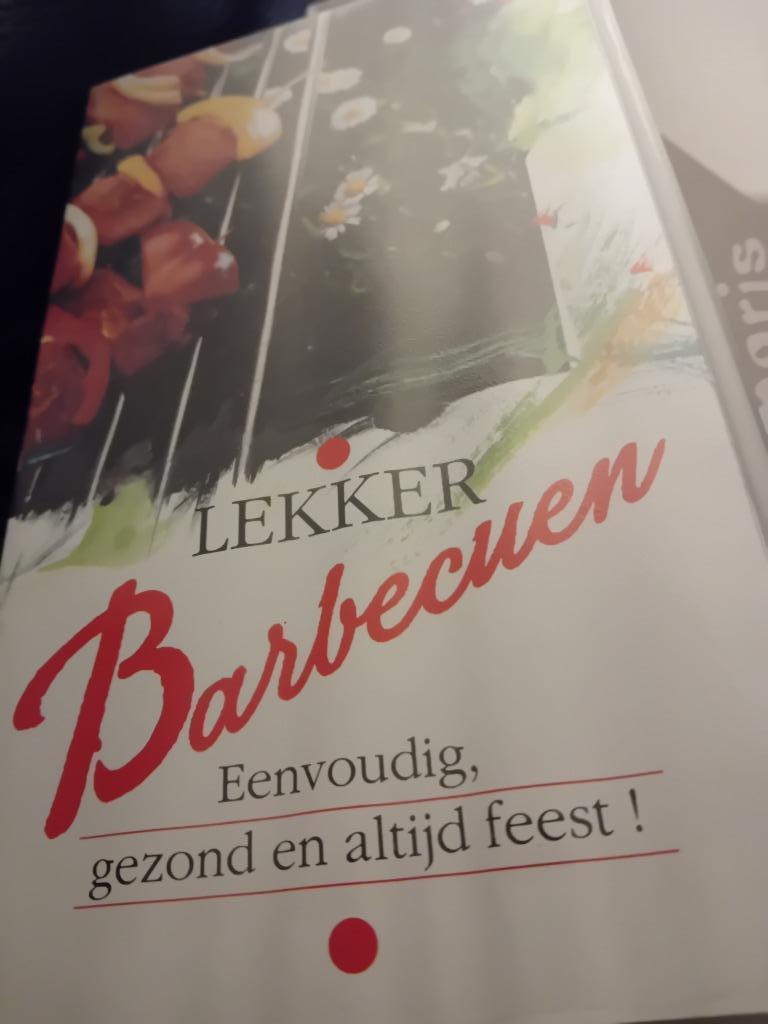 Cassette vhs lekker barbecuen, Enlèvement ou Envoi