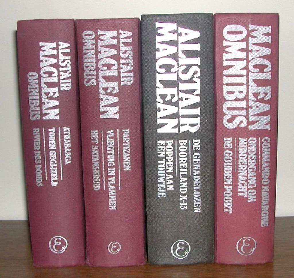 Alistair MacLean Omnibus: Partizanen/Vliegtuig in vlammen/.., Boeken, Ophalen of Verzenden, Zo goed als nieuw, Alistair MacLean