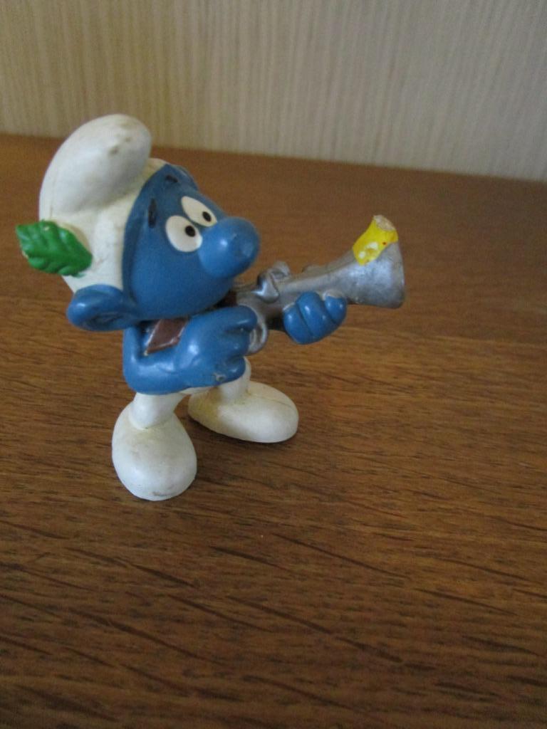 Figurine schtroumpt et son fusil, Ophalen of Verzenden, Gebruikt, Overige Smurfen, Poppetje, Figuurtje of Knuffel
