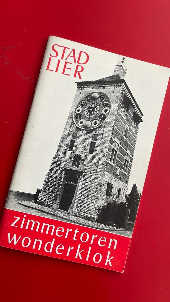 Zimmertoren Wonderklok Stad Lier (boekje), Boeken, Ophalen of Verzenden, Gelezen