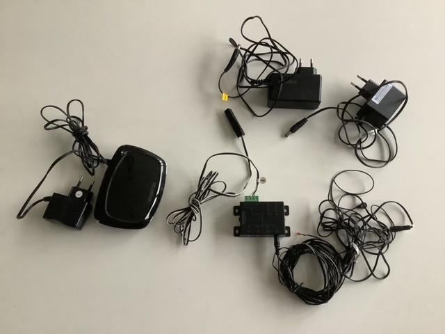Marmitek IR Control Pro8 + Invis Contr 4 module + HDMI, Audio, Tv en Foto, Ophalen, Gebruikt, Universeel