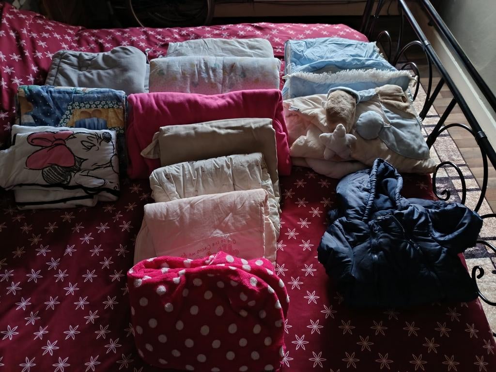 Vêtements pour bébé de 0 à 9 mois, Kinderen en Baby's, Babykleding | Baby-zwemkleding, Ophalen, Meisje