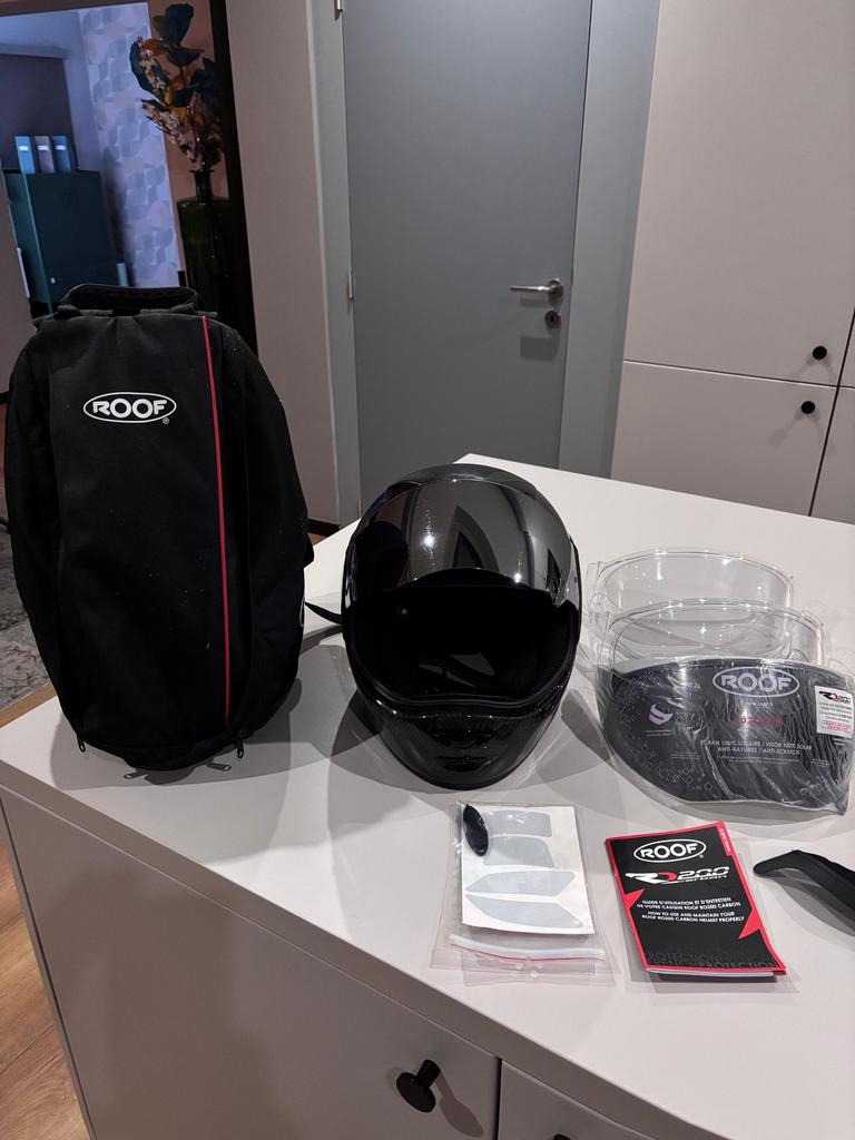 ROOF carbon maat XL, Motoren, Kleding | Motorhelmen, Heren, Integraalhelm, XL, Nieuw zonder kaartje, Ophalen