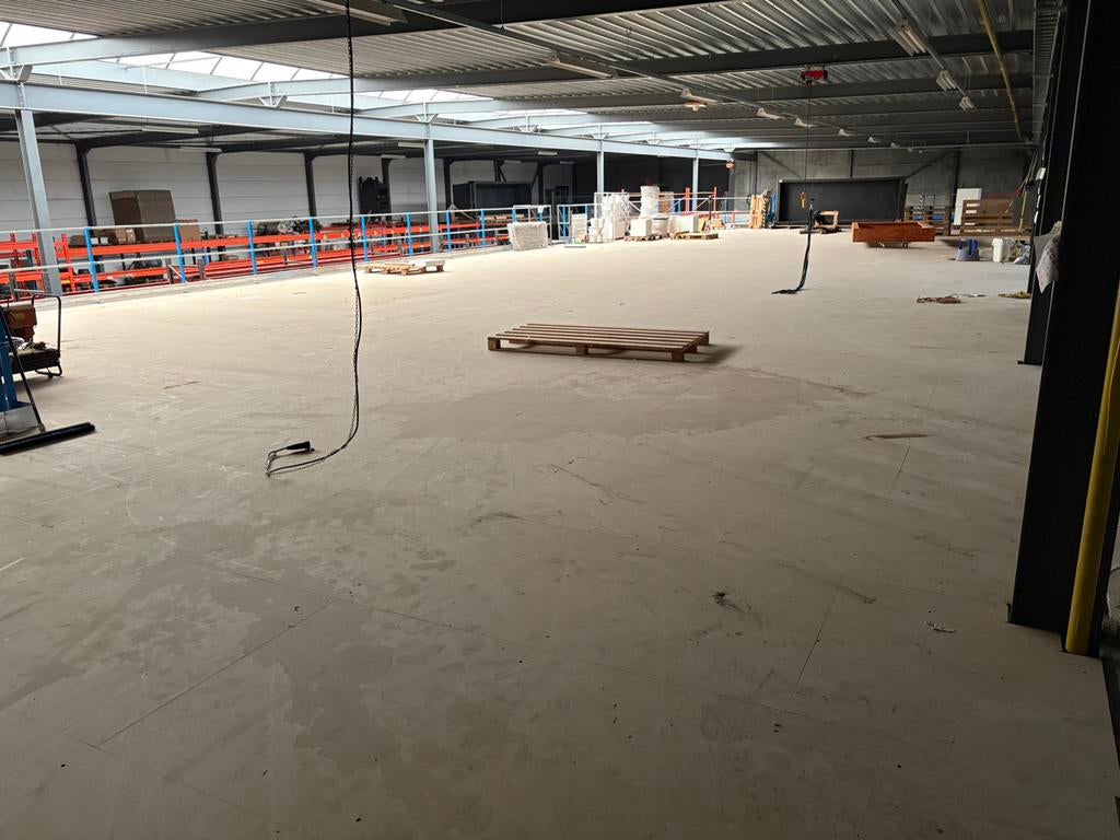 Mezzanine 35x13, Ophalen