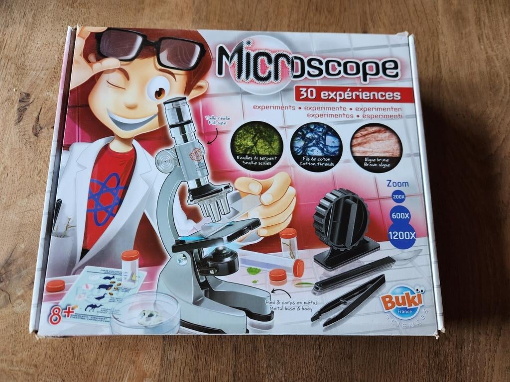 Spel „Microscope 30 experimenten” van Buki, Ophalen of Verzenden, Gebruikt, Ontdekken, Met licht