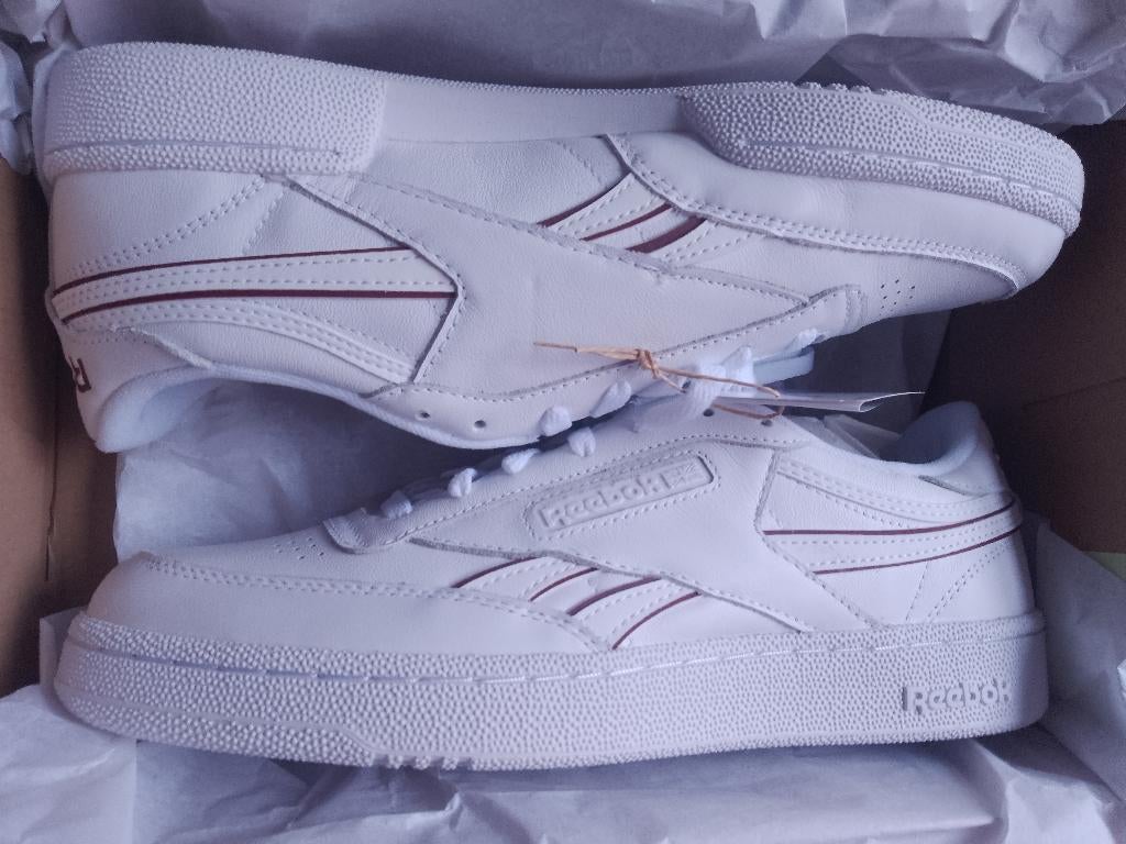 nieuw 44.5 Reebok club C revenge in doos, Kleding | Heren, Schoenen, Verzenden, Wit, Nieuw, Reebok