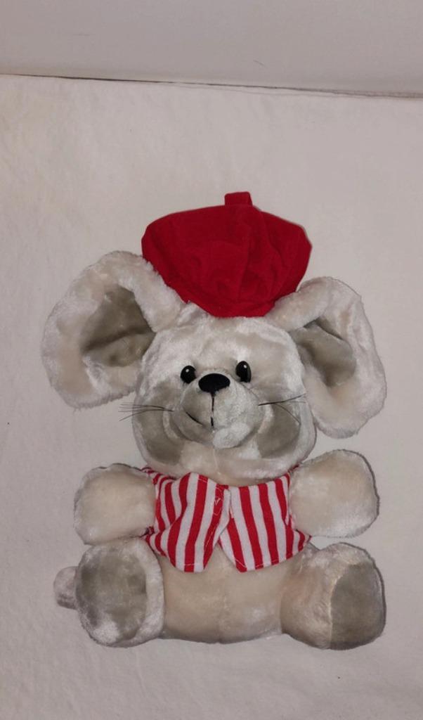 pluche knuffel muis met muts, Kinderen en Baby's, Speelgoed | Knuffels en Pluche, Ophalen of Verzenden, Zo goed als nieuw, Overige typen