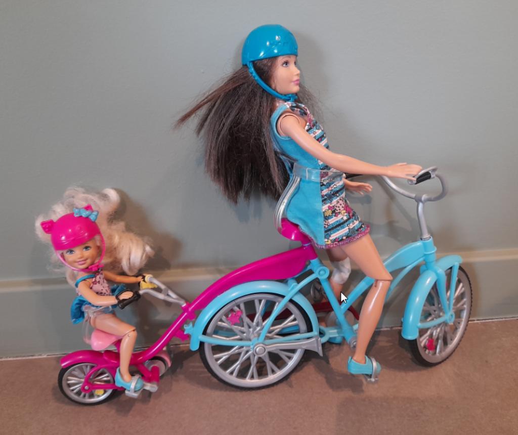 Zeer groot Barbie pakket - bekijk de verschillende foto's, Kinderen en Baby's, Speelgoed | Poppen, Barbie, Ophalen