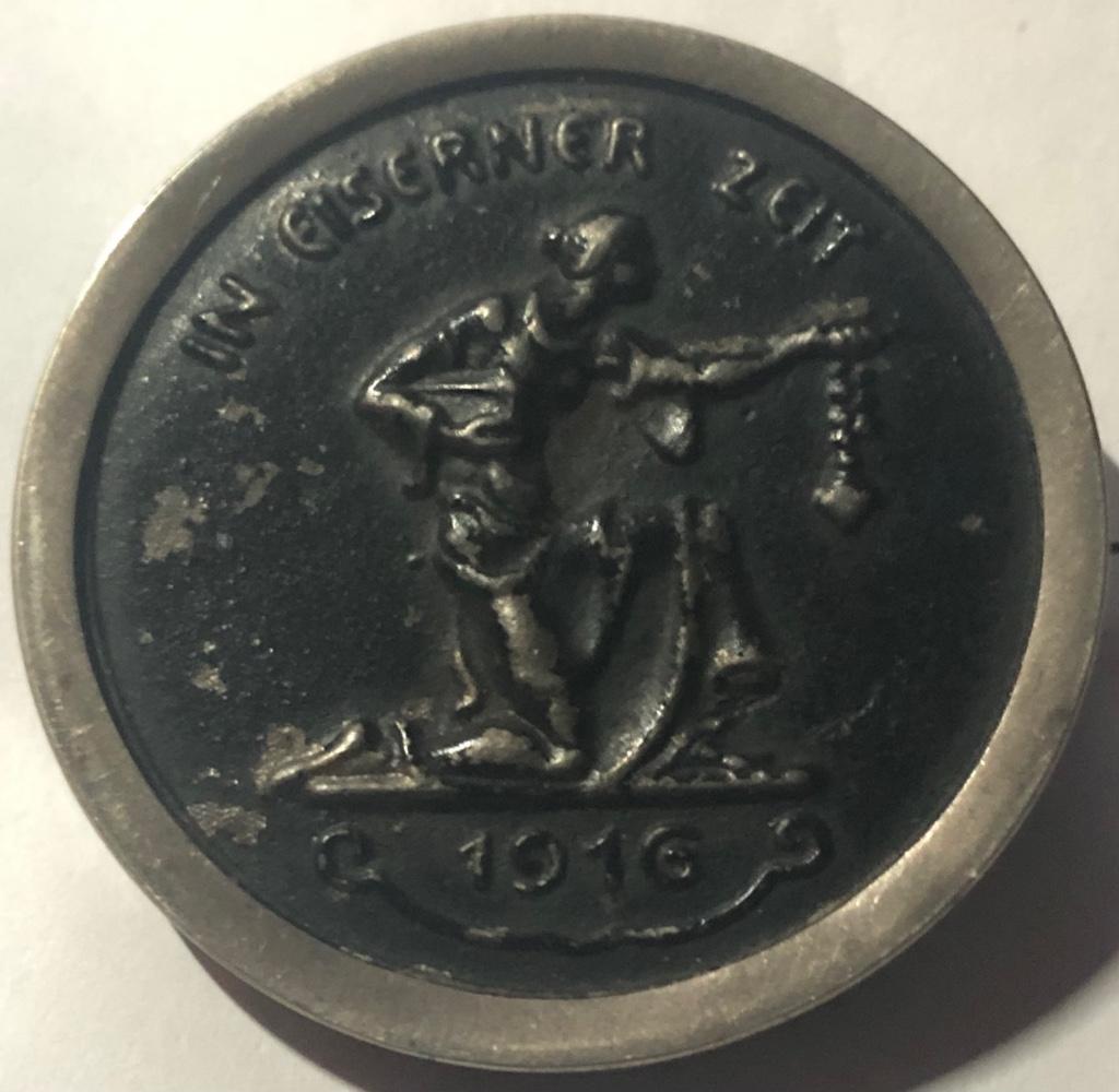 Médaille Allemande en broche "In Eiserner Zeit 1916", Collections, Envoi, Autres, Ruban, Médaille ou Ailes