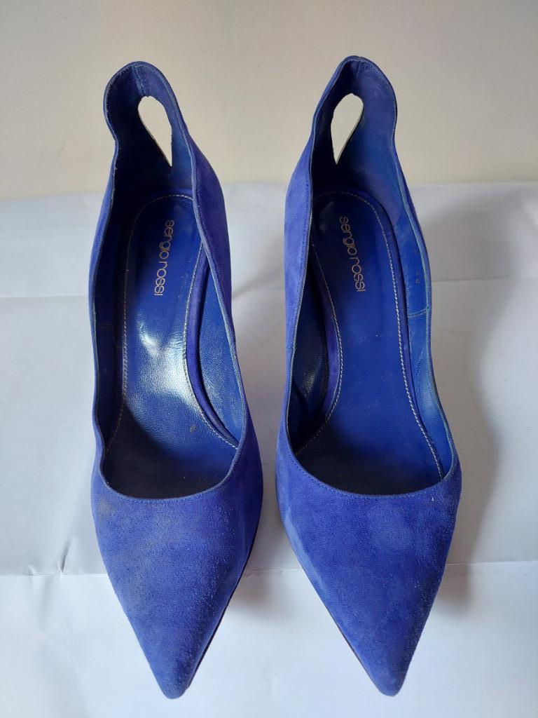 911B* SERGIO ROSSI luxe blauwe all-lederen pumps (40), Kleding | Dames, Schoenen, Pumps, Sergio Rossi, Gedragen, Verzenden